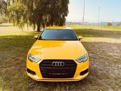 Gelb Gebraucht 2018 Audi A3 Sport Limousine | 15.500 € (Guter Preis)