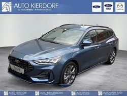 Blau Gebraucht 2023 Ford Focus ST-Line Kombi | 19.990 € (Superpreis)
