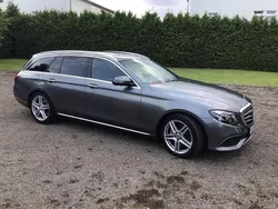Grau Gebraucht 2016 Mercedes 250 Kombi | 25.900 €