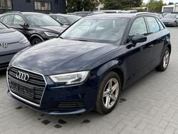 Blau Gebraucht 2017 Audi A3 Basis Limousine | 8.990 € (Superpreis)