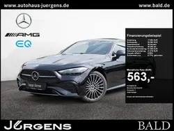 Schwarz obsidianschwarz metallic Gebraucht 2024 Mercedes CLE300 AMG Coupé | 59.680 € (Fairer Preis)