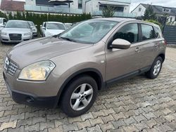 Grau Gebraucht 2009 Nissan Qashqai Acenta SUV | 3.900 € (Fairer Preis)