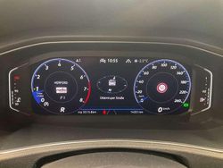 Grau Gebraucht 2021 VW T-Roc Cabriolet R-line Cabrio | 23.888 € (Superpreis)