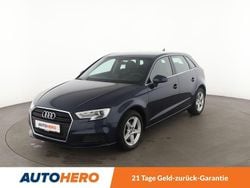 Blau Gebraucht 2018 Audi A3 Comfort Limousine | 16.590 € (Guter Preis)