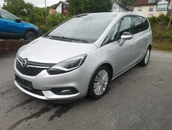 Silber Gebraucht 2016 Opel Zafira Innovation Van / Kleinbus | 14.990 € (Fairer Preis)