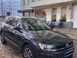 Grau Gebraucht 2017 VW Tiguan Sound SUV | 19.100 € (Guter Preis)