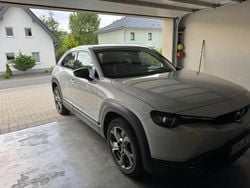 Weiß Gebraucht 2020 Mazda MX30 SUV | 12.000 € (Fairer Preis)