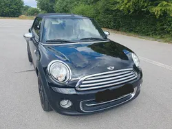 Schwarz Gebraucht 2010 Mini Cooper Cabriolet Cabrio | 7.400 € (Fairer Preis)