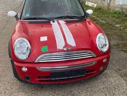 Rot Gebraucht 2005 Mini Cooper Kleinwagen | 2.599 € (Superpreis)