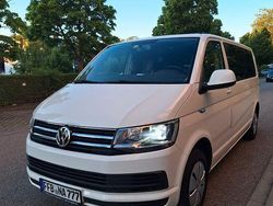 Weiß Gebraucht 2016 VW Caravelle Van / Kleinbus | 18.300 € (Guter Preis)