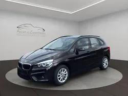 Braun Gebraucht 2016 BMW 214 Active Tourer Advantage Van / Kleinbus | 10.900 €