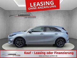 Sparkling silver Neu 2025 Kia Ceed Gold Kleinwagen | 20.985 € (Guter Preis)