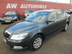 Grau Gebraucht 2010 Skoda Octavia Elegance Limousine | 6.490 € (Guter Preis)