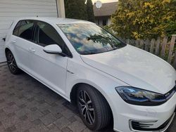 Weiß Gebraucht 2020 VW e-Golf Kleinwagen | 15.950 € (Fairer Preis)