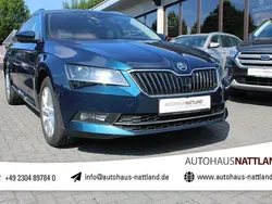 Blau Gebraucht 2019 Skoda Superb Style Kombi | 21.750 € (Superpreis)