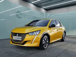 Gelb Gebraucht 2021 Peugeot e-208 Kleinwagen | 17.299 €