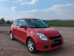 Rot Gebraucht 2006 Suzuki Swift Limousine | 2.950 € (Fairer Preis)