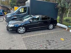 Schwarz Gebraucht 2006 VW Passat Limousine | 1.600 € (Guter Preis)