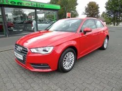 Rot Gebraucht 2012 Audi A3 Ambiente Limousine | 9.990 € (Guter Preis)