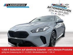 Grau Neu 2025 BMW 120 M Sport Kleinwagen | 38.912 € (Etwas zu teuer)