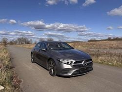 Grau Gebraucht 2019 Mercedes A180 Kleinwagen | 20.800 € (Fairer Preis)