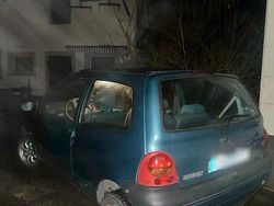 Blau Gebraucht 2004 Renault Twingo Kleinwagen | 1.199 € (Fairer Preis)