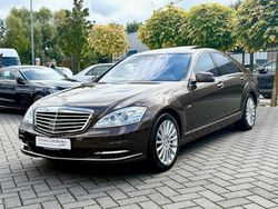 Braun Gebraucht 2011 Mercedes S350 Limousine | 14.880 €