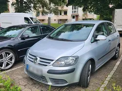 Silber Gebraucht 2005 VW Golf V Limousine | 1.500 € (Guter Preis)