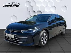 Grenadillschwarz metallic Gebraucht 2024 VW Passat Business Kombi | 33.848 € (Superpreis)