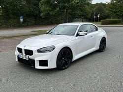 Weiß Gebraucht 2024 BMW M2 Shadowline Coupé | 57.500 € (Superpreis)