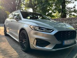 Silber Gebraucht 2020 Ford Mondeo ST-Line Kombi | 21.000 € (Etwas zu teuer)