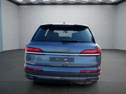 Grau Neu 2025 Audi Q7 S-Line SUV | 81.749 € (Fairer Preis)