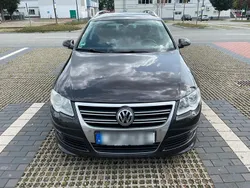Schwarz Gebraucht 2011 VW Passat R-line Edition Kombi | 3.500 € (Guter Preis)