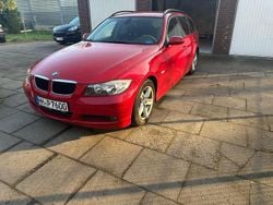 Rot Gebraucht 2008 BMW 320 Sport Line Kombi | 3.300 € (Superpreis)