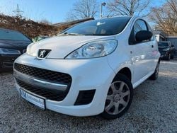 Weiß Gebraucht 2011 Peugeot 107 Filou Kleinwagen | 2.990 € (Fairer Preis)