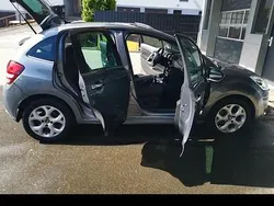 Grau Gebraucht 2010 Citroën C3 Kleinwagen | 2.300 €