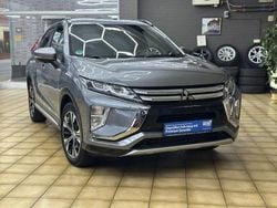 Grau Gebraucht 2019 Mitsubishi Eclipse Cross Active SUV | 16.490 € (Fairer Preis)