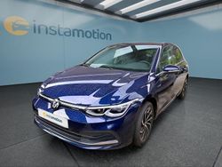 Blau Gebraucht 2023 VW Golf VIII Kleinwagen | 23.999 € (Fairer Preis)