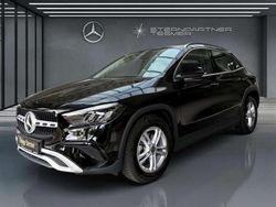 Schwarz Gebraucht 2024 Mercedes GLA180 SUV | 27.990 €