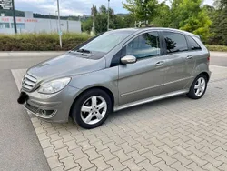Braun Gebraucht 2007 Mercedes B200 Van / Kleinbus | 2.300 € (Superpreis)