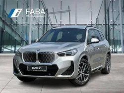 Grau Neu 2025 BMW iX1 M Sport SUV | 61.149 €