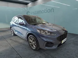 Blau Gebraucht 2022 Ford Kuga ST-Line SUV | 30.450 € (Fairer Preis)