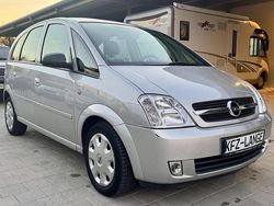 Silber Gebraucht 2005 Opel Meriva Edition Van / Kleinbus | 2.900 € (Fairer Preis)