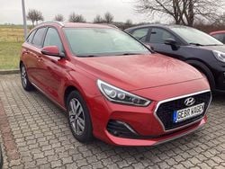 Rot Gebraucht 2020 Hyundai i30 Trend Kombi | 14.990 € (Guter Preis)
