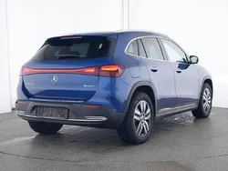 Schwarz Gebraucht 2024 Mercedes EQA300 SUV | 37.777 € (Fairer Preis)