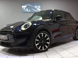 Enigma schwarz met (metallic) Gebraucht 2022 Mini Cooper Classic Kleinwagen | 23.900 € (Etwas zu teuer)
