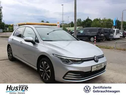 Reflexsilber metallic 5066 (metallic) Gebraucht 2020 VW Golf VIII United Limousine | 22.765 € (Fairer Preis)