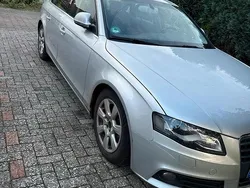 Silber Gebraucht 2008 Audi A4 Ambition Limousine | 4.770 € (Guter Preis)