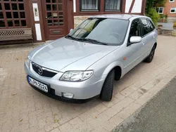 Silber Gebraucht 2001 Mazda 323F Exclusive Limousine | 6.999 €