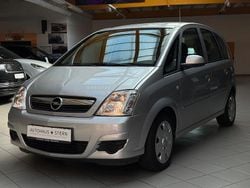 Silber Gebraucht 2006 Opel Meriva Van / Kleinbus | 7.990 €